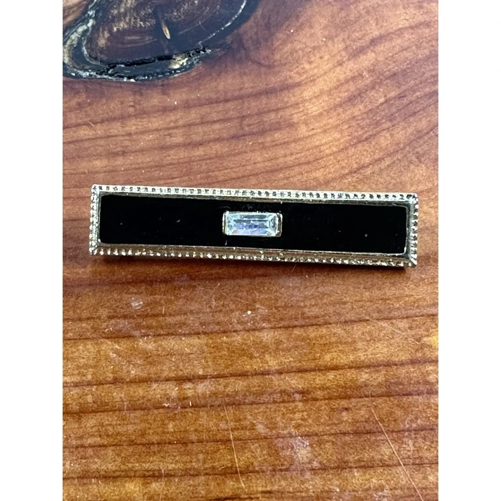 Vintage C-Clasp‎ Pin